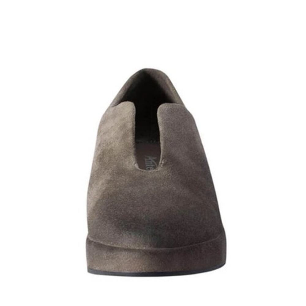 Antelope 211 Easy Suede Leather Flatform in Grey, 40 (9-9.5)